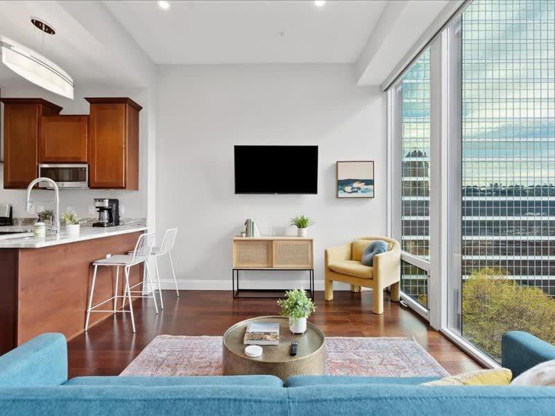 Cozysuites Trendy 1Br Ppg Paints Arena Pitts Питтсбург Экстерьер фото